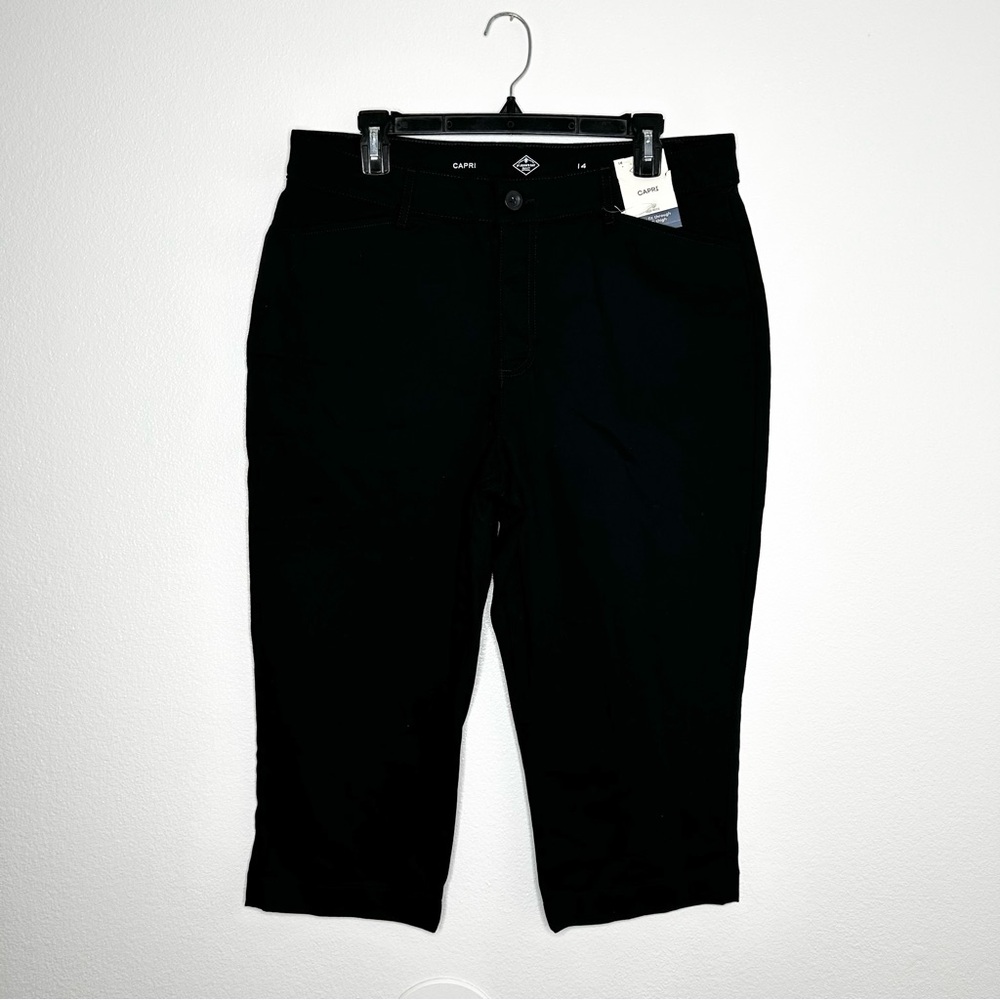 New St Johns Bay Womens Black Mid-Rise Capri Pants Size 14 NWT